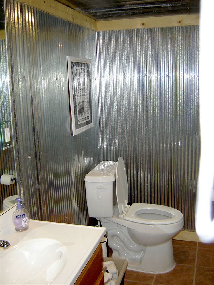 Bluestown Inn Clarksdale Bagian luar foto